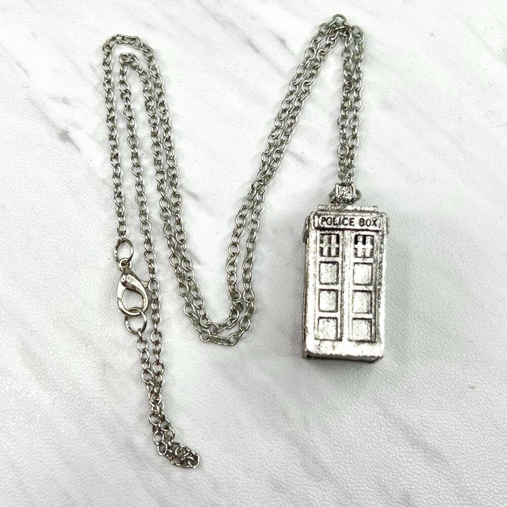 Doctor Who Tardis Silver Tone Necklace